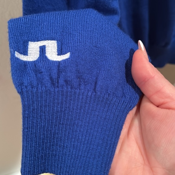 J Lindeberg Small Electric Blue Merino Wool V neck St - Picture 4 of 6